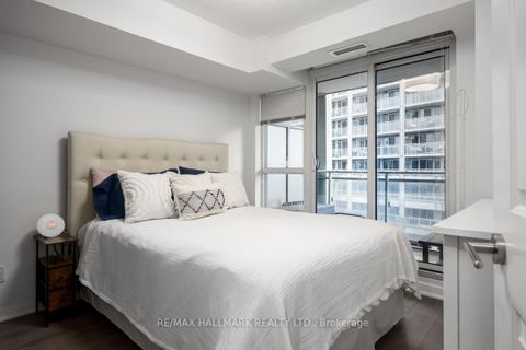 Photo 10 at 1043 - 38 Grand Magazine Street, Waterfront Communities C1, Toronto