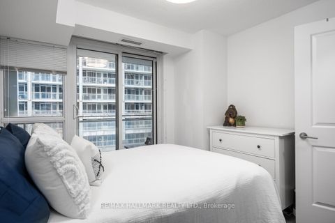 Photo 12 at 1043 - 38 Grand Magazine Street, Waterfront Communities C1, Toronto