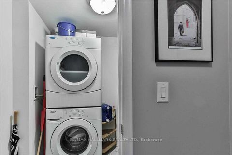 Photo 15 at 1043 - 38 Grand Magazine Street, Waterfront Communities C1, Toronto