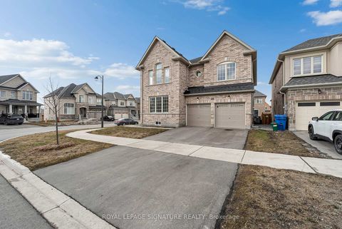 Photo 2 at 22 Bill Guy Drive, Keswick South, Georgina