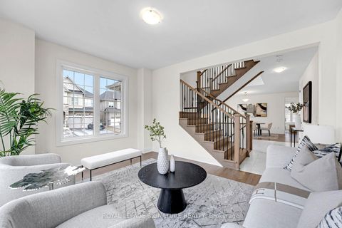 Photo 9 at 22 Bill Guy Drive, Keswick South, Georgina