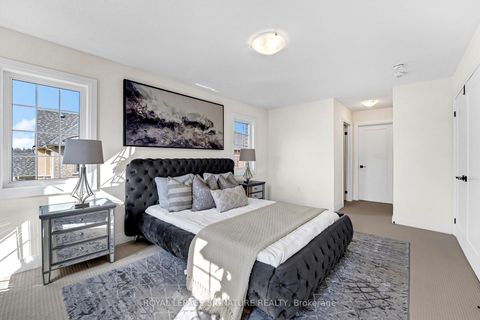 Photo 38 at 22 Bill Guy Drive, Keswick South, Georgina