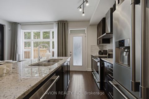 Photo 11 at 42 Causland Lane, Devonsleigh, Richmond Hill