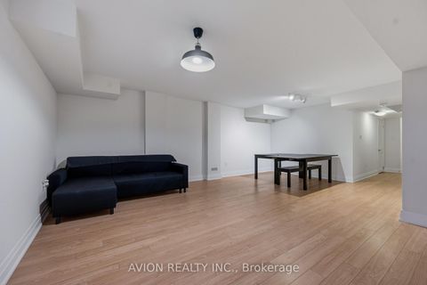 Photo 30 at 42 Causland Lane, Devonsleigh, Richmond Hill