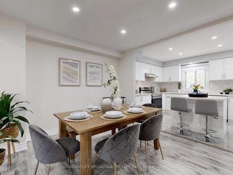 Photo 15 at 109 Poplar Crescent, Aurora Highlands, Aurora