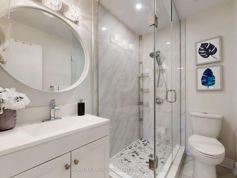 Photo 26 at 109 Poplar Crescent, Aurora Highlands, Aurora