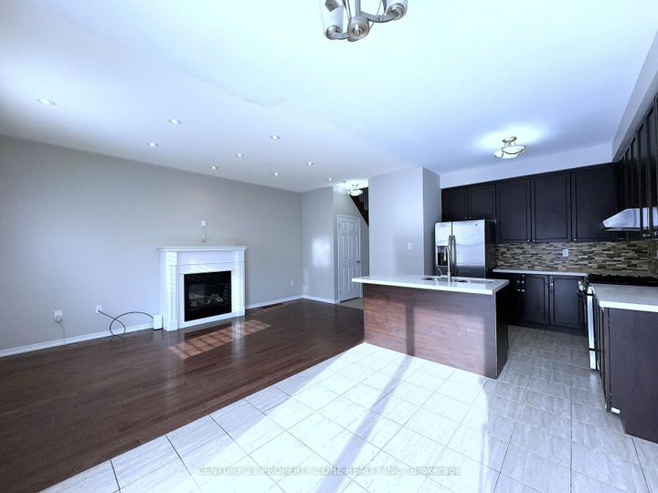 Photo 9 at 8 Loftsmoor Drive, Wellington, Brampton