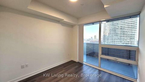 Photo 3 at 1905 - 138 Downes Street, Waterfront Communities C8, Toronto