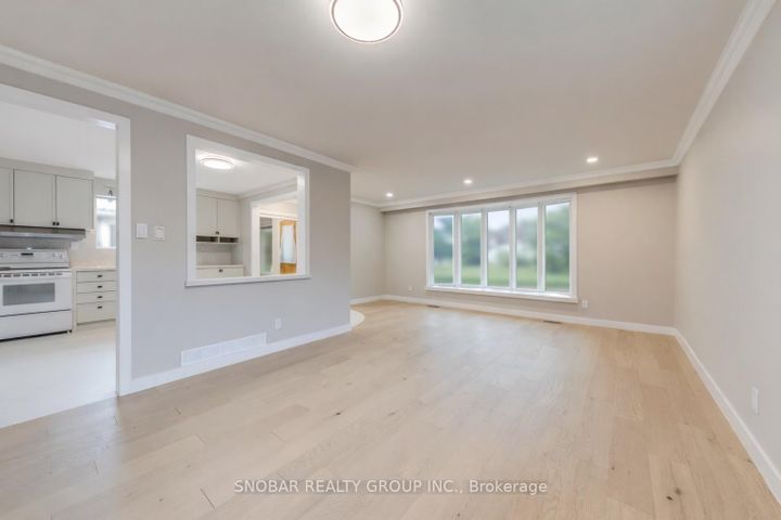 Photo 12 at 47 Bucksburn Road, Clairville, Toronto