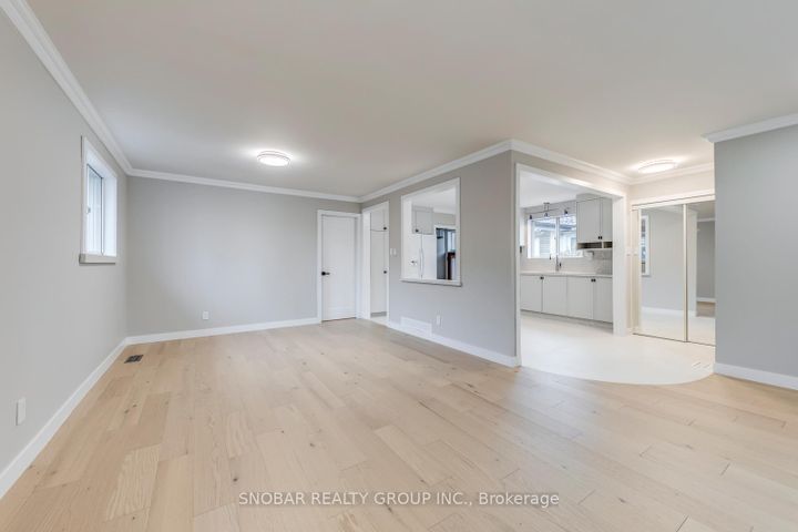 Photo 13 at 47 Bucksburn Road, Clairville, Toronto