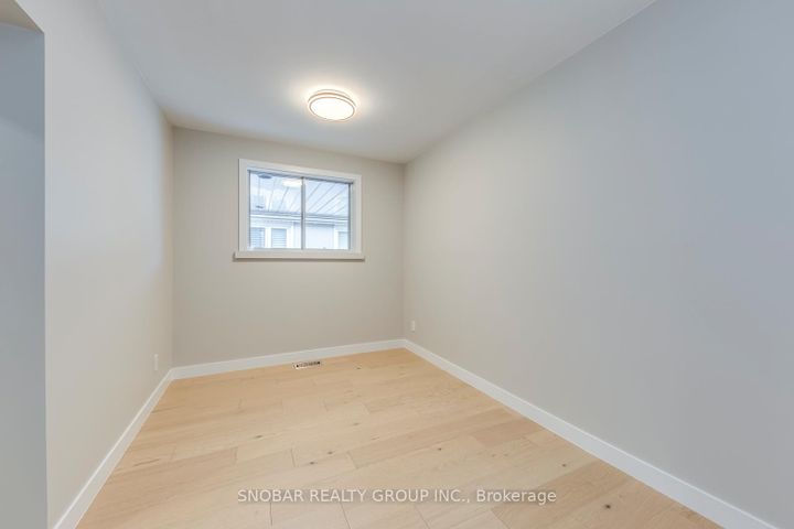 Photo 16 at 47 Bucksburn Road, Clairville, Toronto