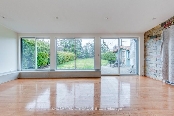 Photo 22 at 47 Bucksburn Road, Clairville, Toronto