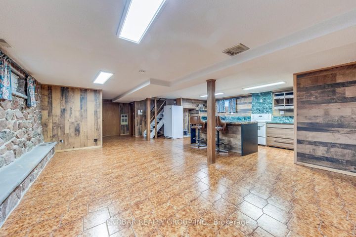Photo 25 at 47 Bucksburn Road, Clairville, Toronto