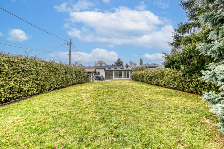 Photo 34 at 47 Bucksburn Road, Clairville, Toronto