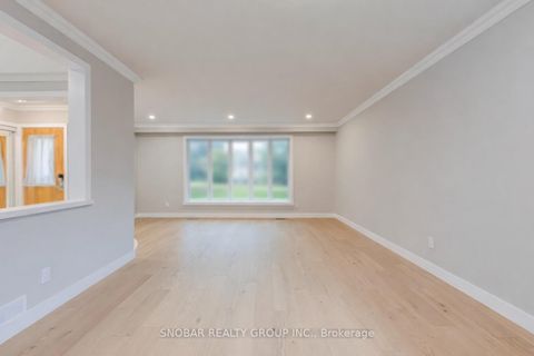 Photo 11 at 47 Bucksburn Road, Clairville, Toronto