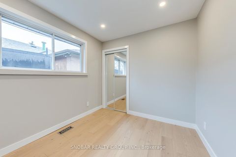 Photo 15 at 47 Bucksburn Road, Clairville, Toronto