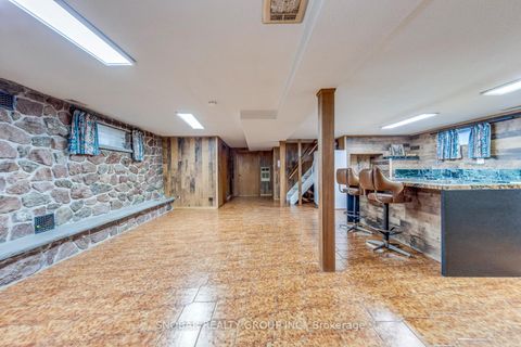 Photo 26 at 47 Bucksburn Road, Clairville, Toronto