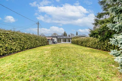 Photo 34 at 47 Bucksburn Road, Clairville, Toronto