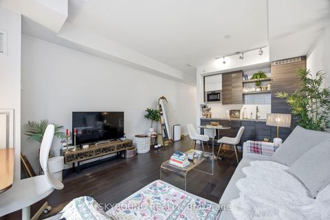 Photo 11 at B714 - 60 Annie Craig Drive, Mimico, Toronto