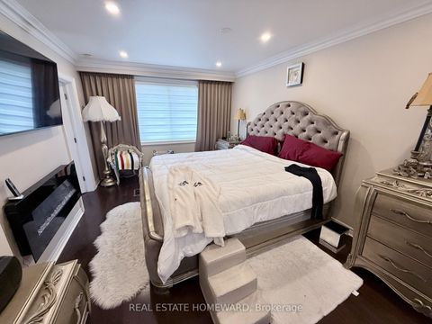 Photo 14 at 18 Wyndcliff Crescent, Victoria Village, Toronto