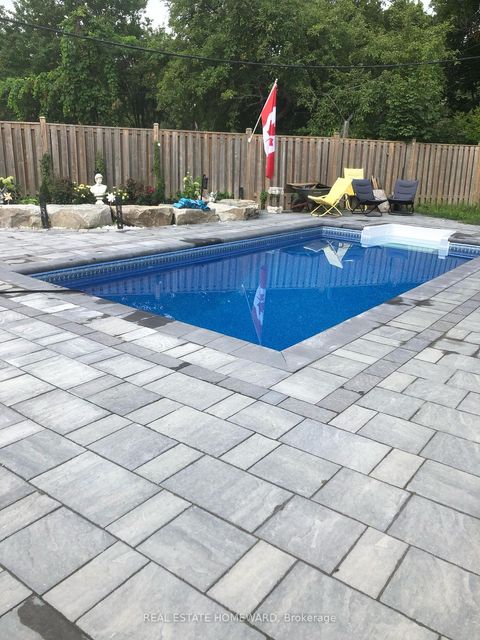 Photo 36 at 18 Wyndcliff Crescent, Victoria Village, Toronto