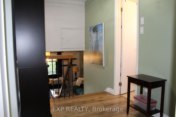 Photo 11 at 42 Lindridge Avenue, Westgate, Brampton