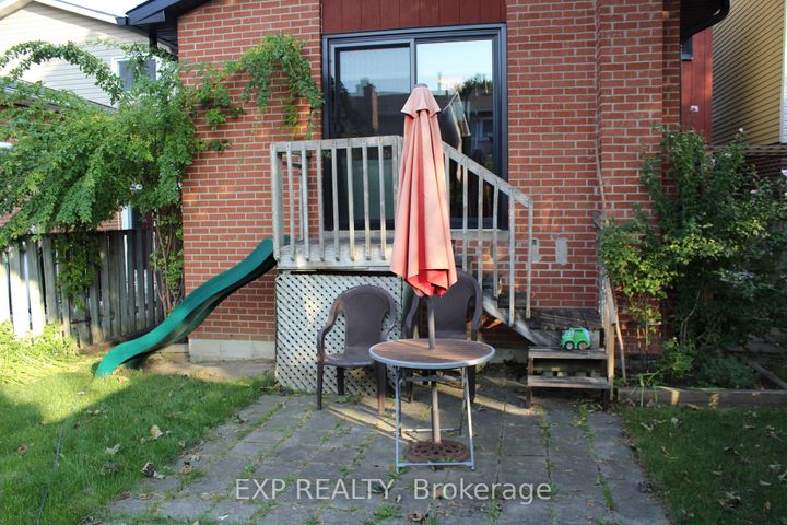 Photo 24 at 42 Lindridge Avenue, Westgate, Brampton