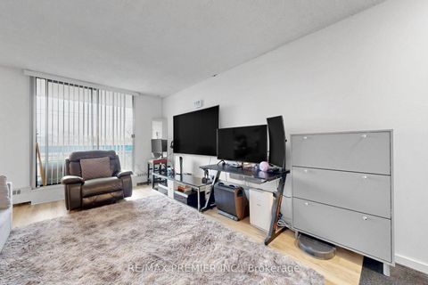 Photo 6 at 428 - 4645 Jane Street, Black Creek, Toronto