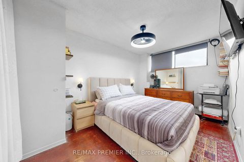 Photo 18 at 428 - 4645 Jane Street, Black Creek, Toronto