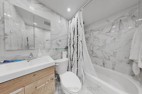 Photo 19 at 428 - 4645 Jane Street, Black Creek, Toronto