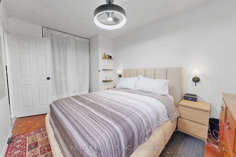 Photo 20 at 428 - 4645 Jane Street, Black Creek, Toronto