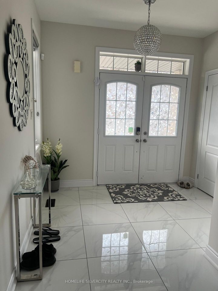 Photo 1 at 88 Roulette Crescent, Northwest Brampton, Brampton