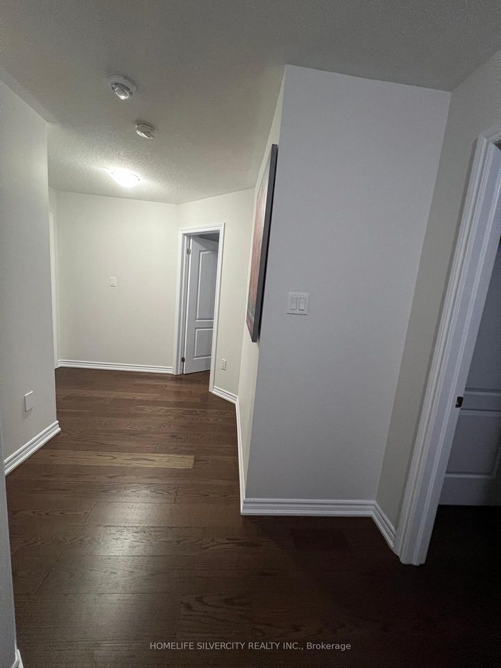 Photo 13 at 88 Roulette Crescent, Northwest Brampton, Brampton