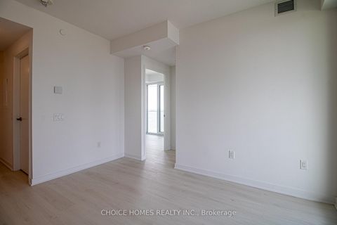 Photo 2 at 711 - 3900 Confederation Parkway, City Centre, Mississauga