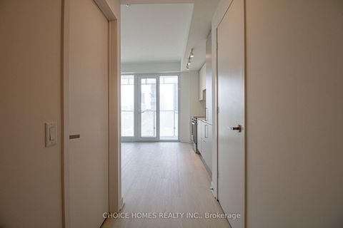 Photo 28 at 711 - 3900 Confederation Parkway, City Centre, Mississauga