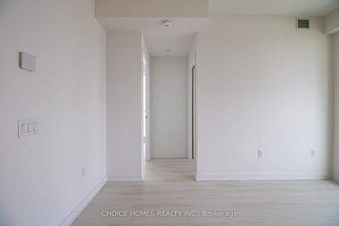 Photo 30 at 711 - 3900 Confederation Parkway, City Centre, Mississauga