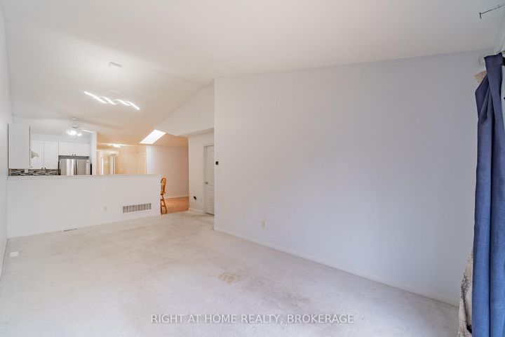 Photo 6 at 33 Atwood Avenue, Georgetown, Halton Hills