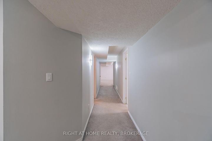 Photo 24 at 33 Atwood Avenue, Georgetown, Halton Hills