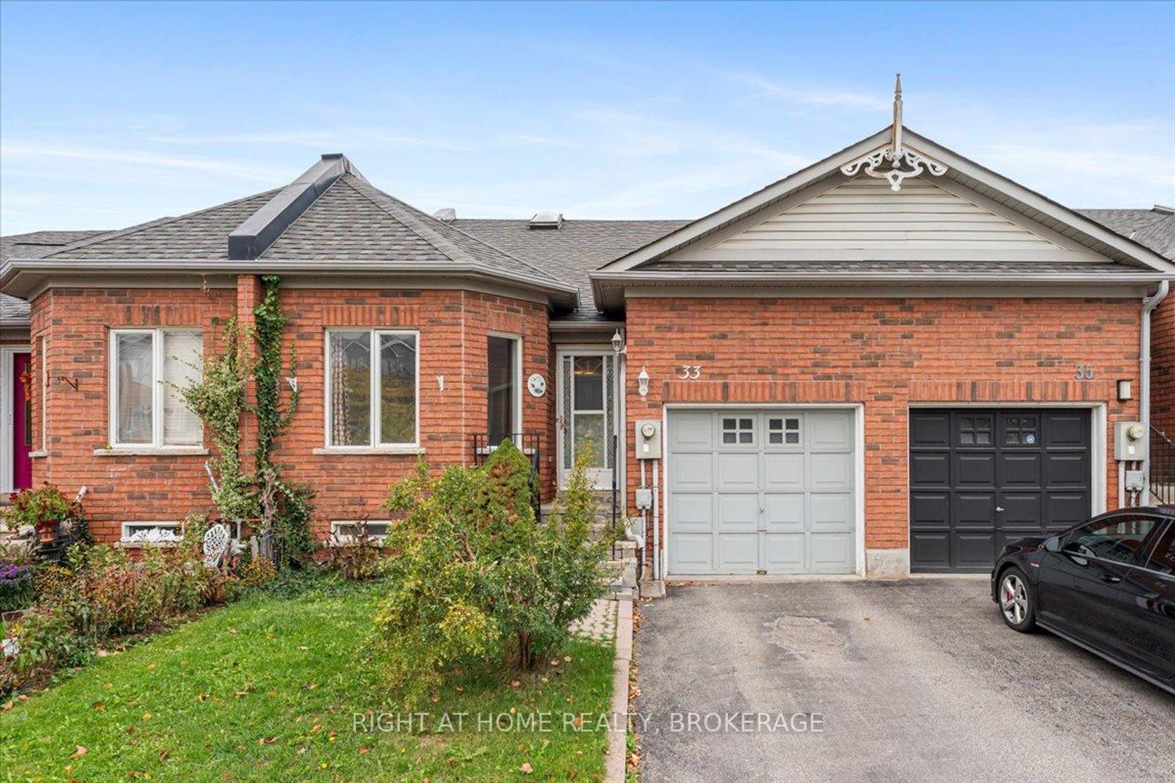 33 Atwood Avenue, Georgetown, Halton Hills 2