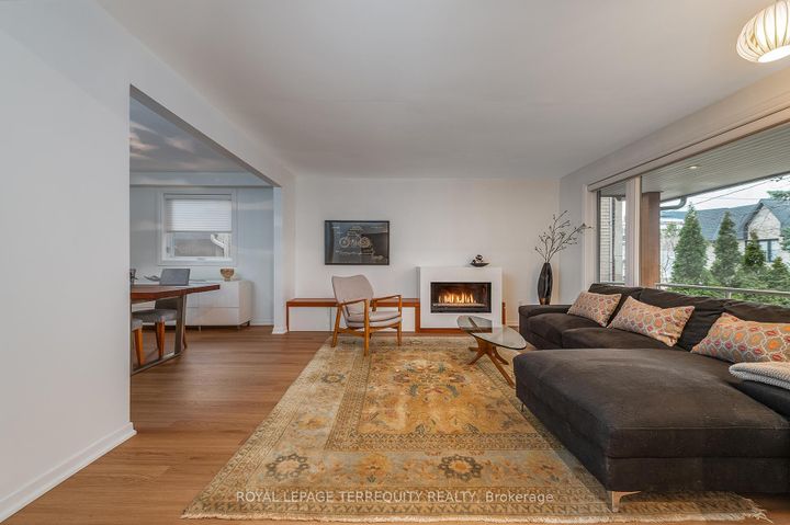 Photo 5 at 6 Earlington Avenue, Kingsway South, Toronto