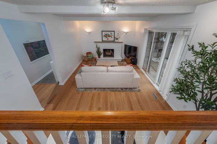 Photo 18 at 6 Earlington Avenue, Kingsway South, Toronto