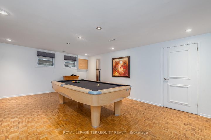 Photo 29 at 6 Earlington Avenue, Kingsway South, Toronto