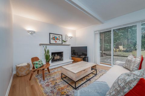 Photo 15 at 6 Earlington Avenue, Kingsway South, Toronto