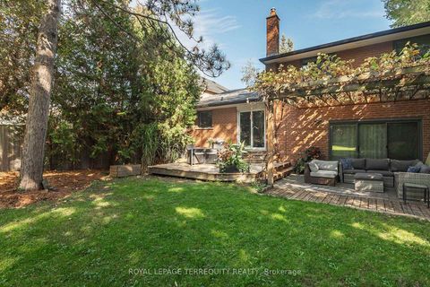 Photo 41 at 6 Earlington Avenue, Kingsway South, Toronto