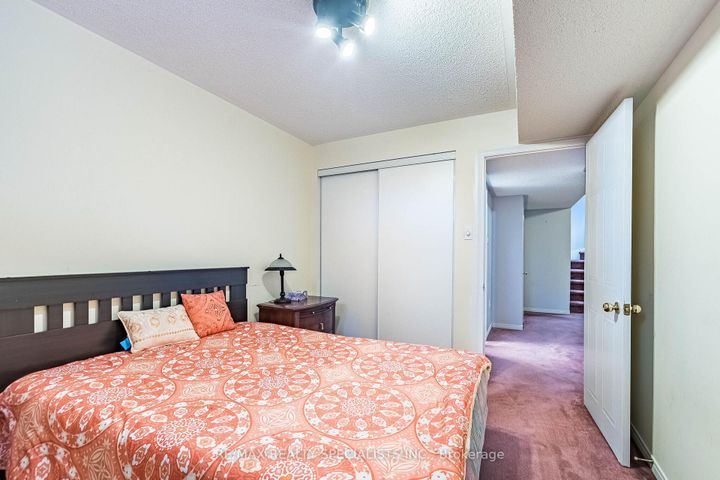 Photo 38 at 48 Saddletree Trail, Brampton West, Brampton