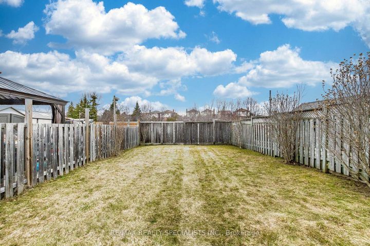 Photo 47 at 48 Saddletree Trail, Brampton West, Brampton