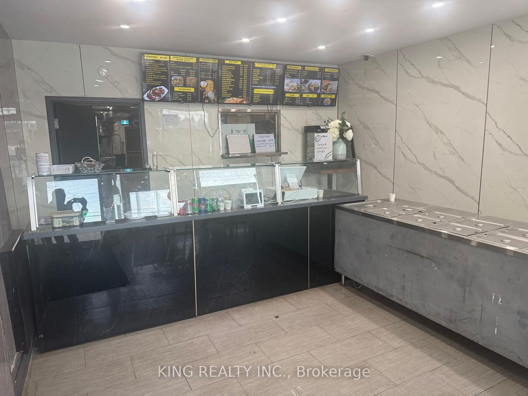 11 - 2893 Lawrence Avenue E, Bendale, Toronto photo number 2