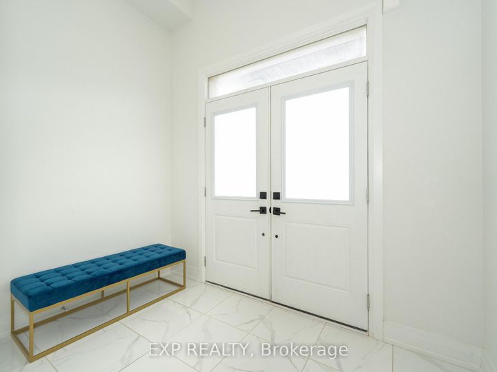 Photo 3 at 14 Longworth Avenue, Rural Richmond Hill, Richmond Hill