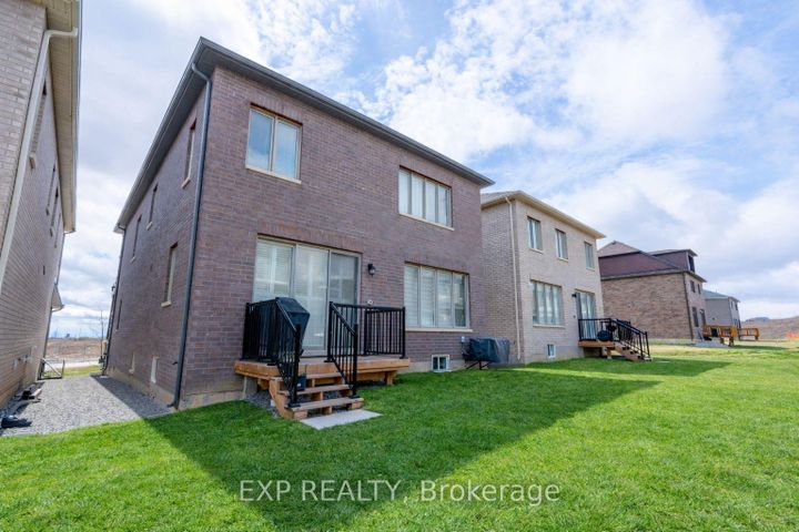 Photo 31 at 14 Longworth Avenue, Rural Richmond Hill, Richmond Hill