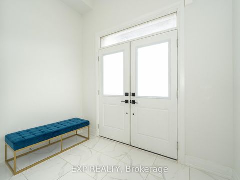 Photo 3 at 14 Longworth Avenue, Rural Richmond Hill, Richmond Hill